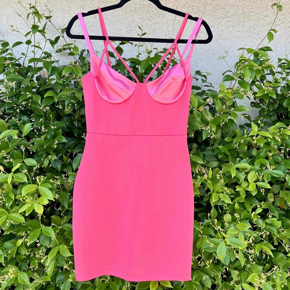 Revolve Pink Satin Caged Detail Bustier Bodycon Mini Dress Sample Size Small - Picture 8 of 8